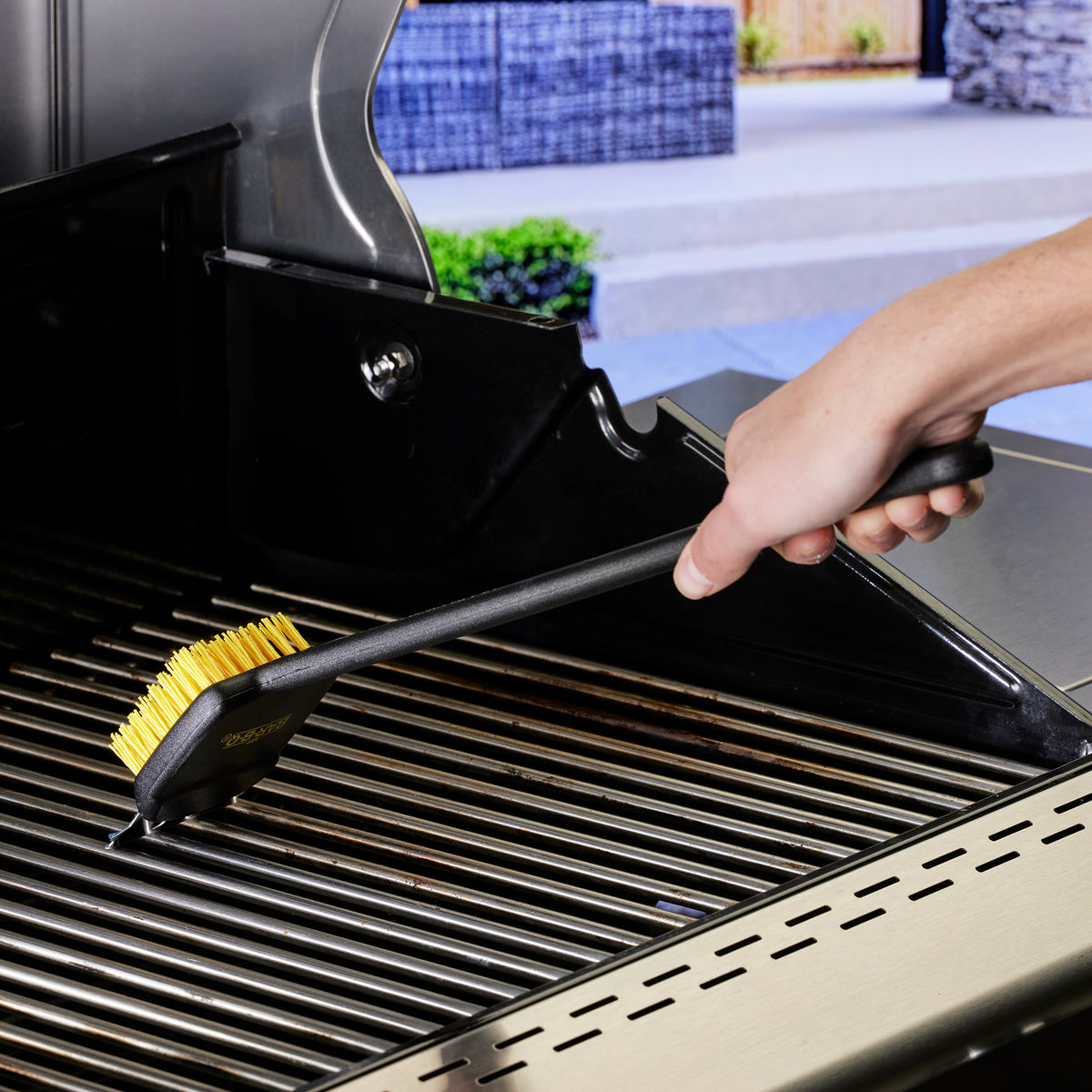 18” Deluxe Grill Brush Powered by Scrub Daddy®