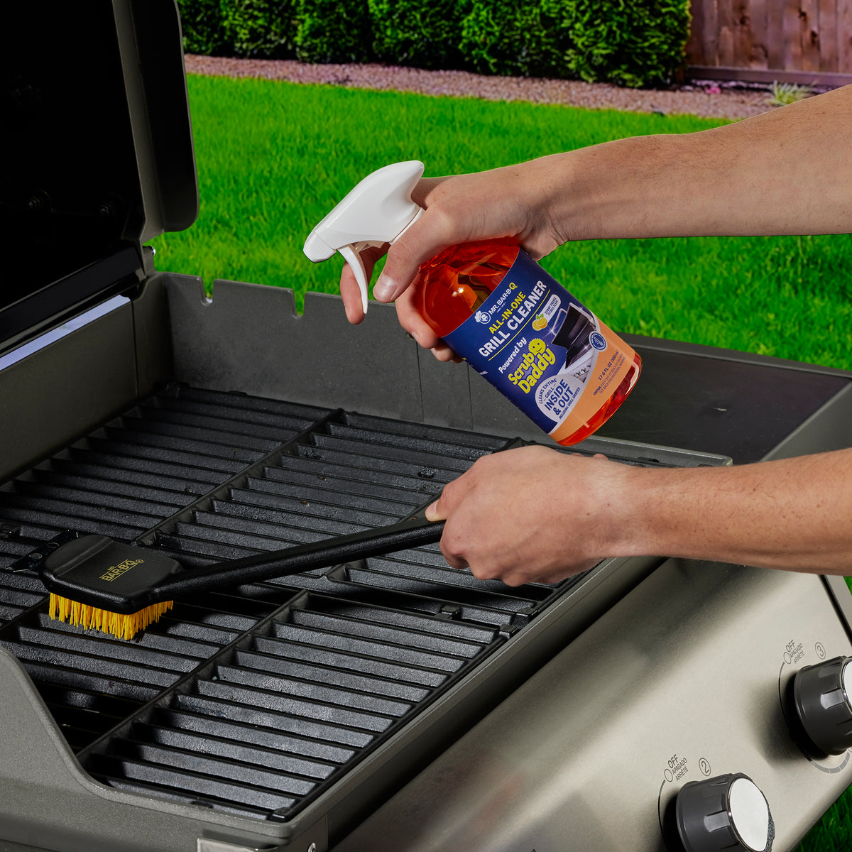 18” Deluxe Grill Brush Powered by Scrub Daddy®