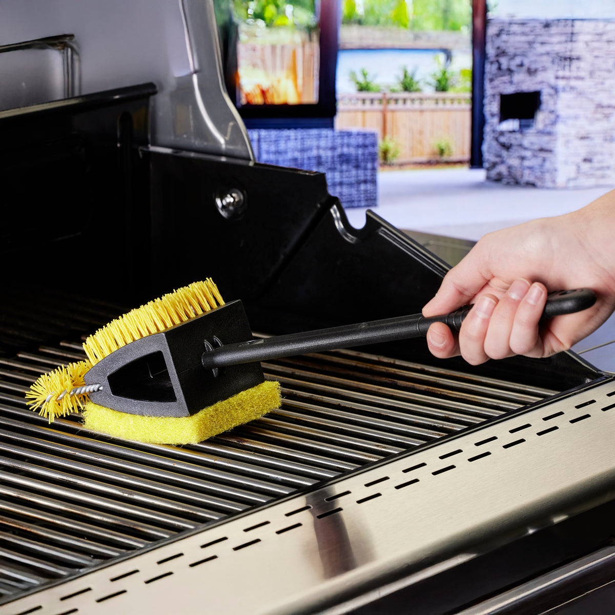 XL Triple Action Grill Brush Powered by Scrub Daddy®