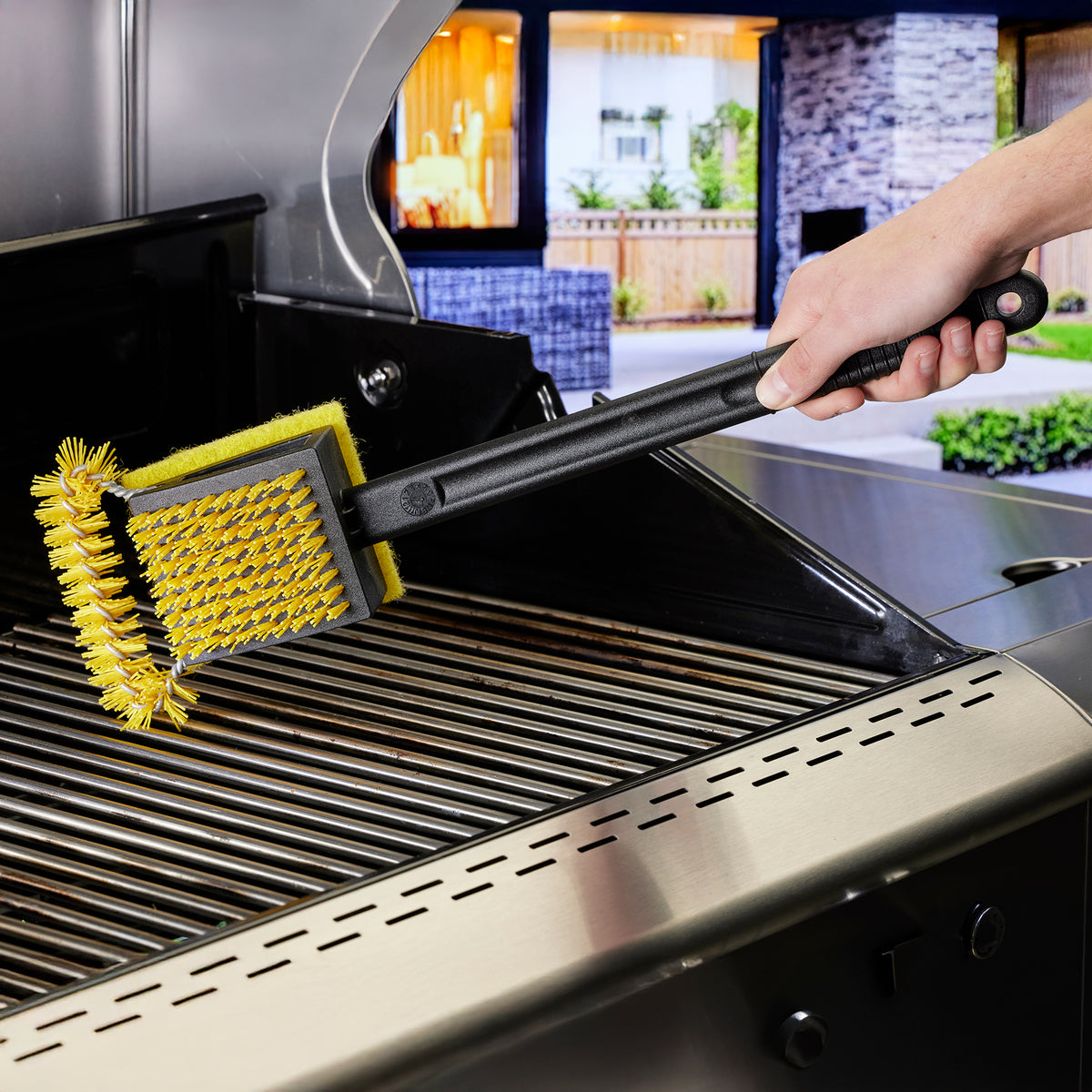 XL Triple Action Grill Brush Powered by Scrub Daddy®