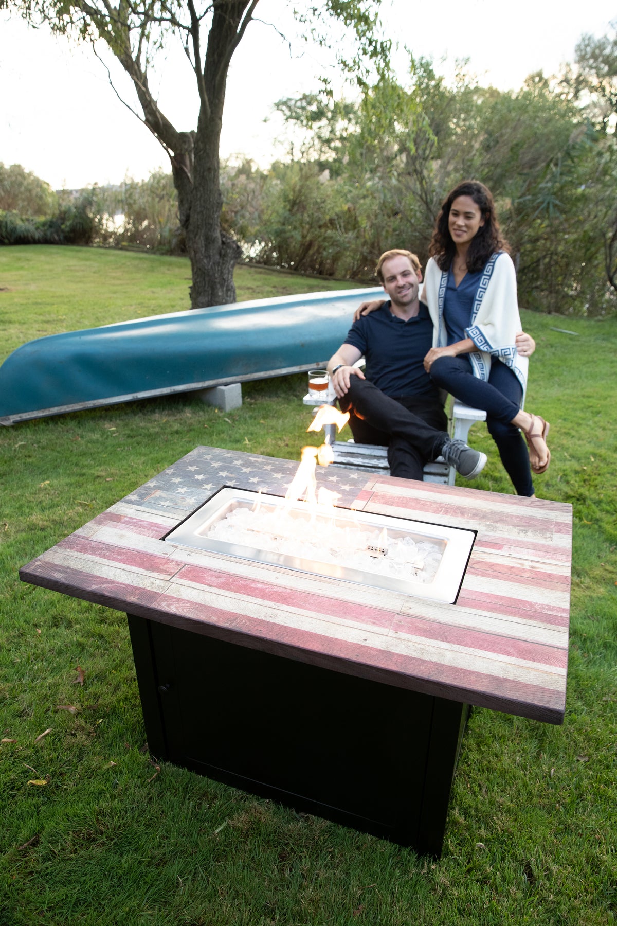 The Americana 40 x 28 Inch Rectangular 40,000 BTU Patio Outdoor LP Gas Fire Pit w/White Fire Glass, American Flag Mantel, and Cover